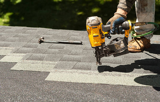 Best Commercial Roof Installation  in Clearlake, CA